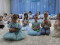 g16YRJovJek